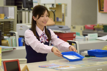 東京信用金庫の社員スタッフ制服写真画像動画まとめ・スーツで働く様子・評判口コミ・服装規定等